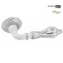 Дверная ручка Adden bau PALAZZO V201 на круглой розетке ENAMEL / CHROME Белая эмаль / хром